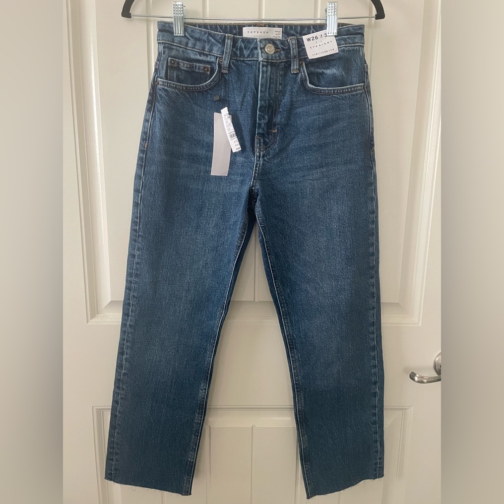 NWT Topshop Straight Jean with Raw Hem